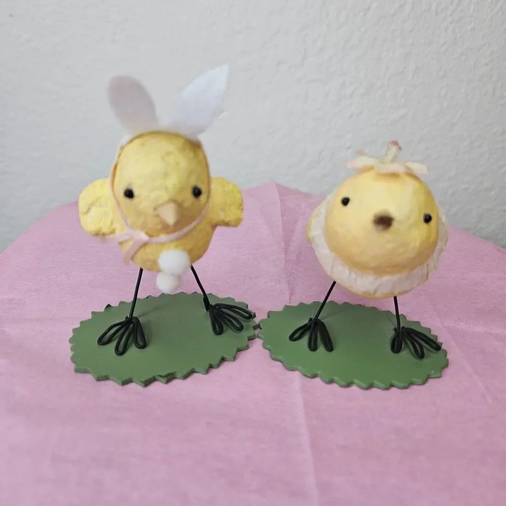 Vintage Hallmark Spring Easter Chick Figurines Set of 4 Joanne Eschrich 2004